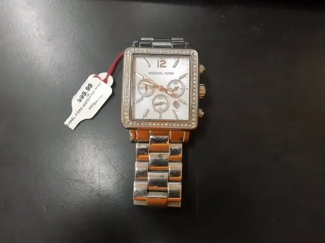 Michael Kors Lady's Wristwatch Model MK-5350