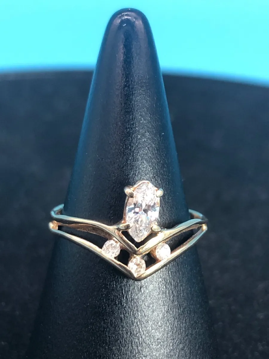 Lady's Diamond Cluster Ring 4 Diamonds .55 Carat T.W. 14K Yellow Gold 1.4dwt