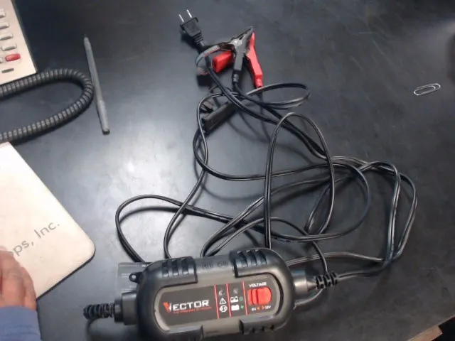 Vector BM315V Battery Charger