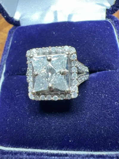 Lady's Diamond Cluster Ring 55 Diamonds 2.00 Carat T.W. 14K White Go