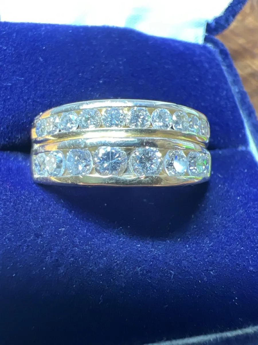 Gent's Gold-Diamond Wedding Band 18 Diamonds 1.30 Carat T.W. 14K Yel