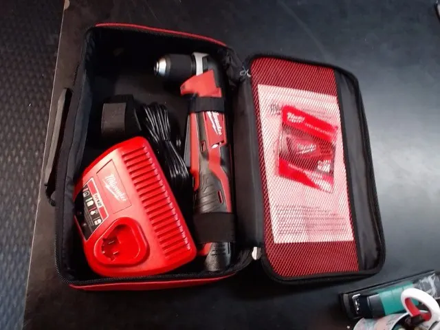 Milwaukee 2415-20 M12 Right Angle Drill with Battery, Charger & Case
