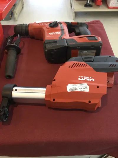 Hilti Hammer Drill Model TE 6-A22 with 2 Batteries and Charger