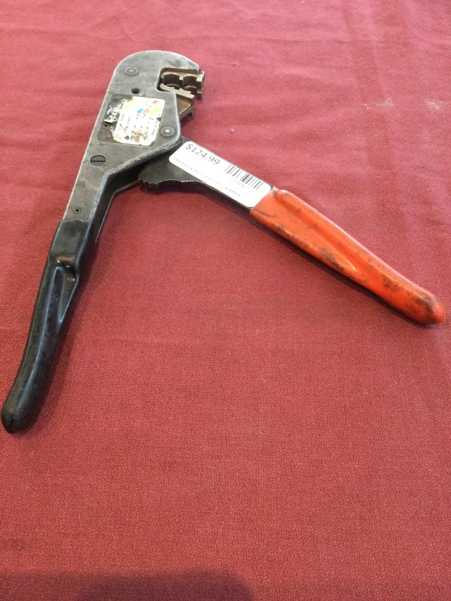Thomas & Betts WT145 Crimper Hand Tool