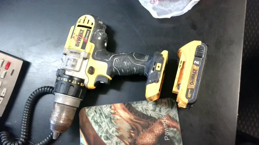 DeWalt DCD985 20V Hammer Drill