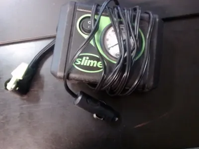 Slime Air Compressor Tire Inflator 4