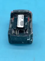 Milwaukee M18 Lithium Battery photo 3