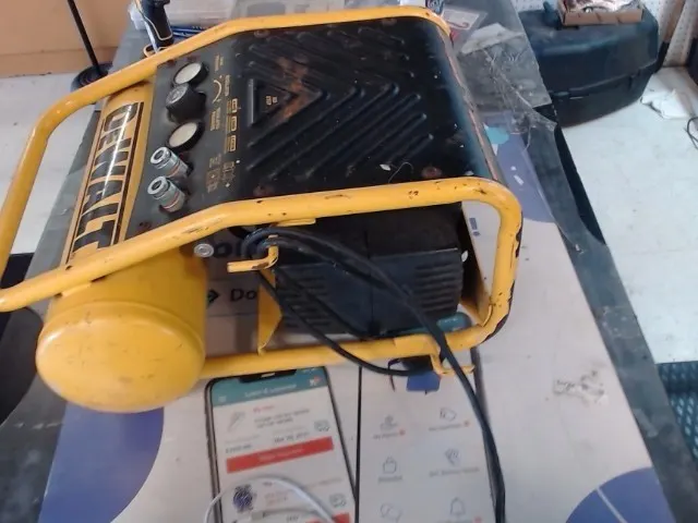DeWalt DWFP55130 Air Compressor