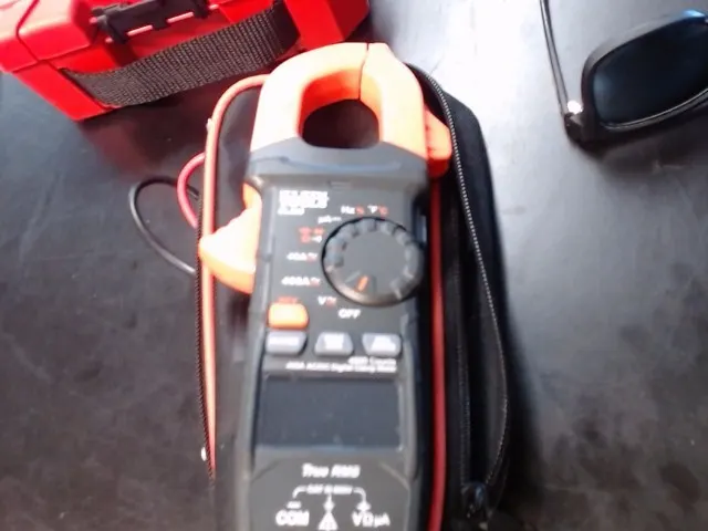 Klein Tools CL390 Clamp Meter