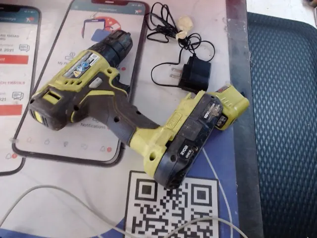 Ryobi P209D 18V Cordless Drill with Battery & Charger