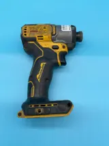 DeWalt DCF840 20V Impact Driver photo 2