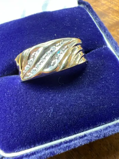 Unisex Diamond Fashion Ring 9 Diamonds .045 Carat T.W. 10K Yellow Go
