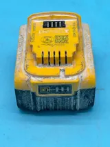 DeWalt DCB205 20V 5.0Ah Battery photo 3
