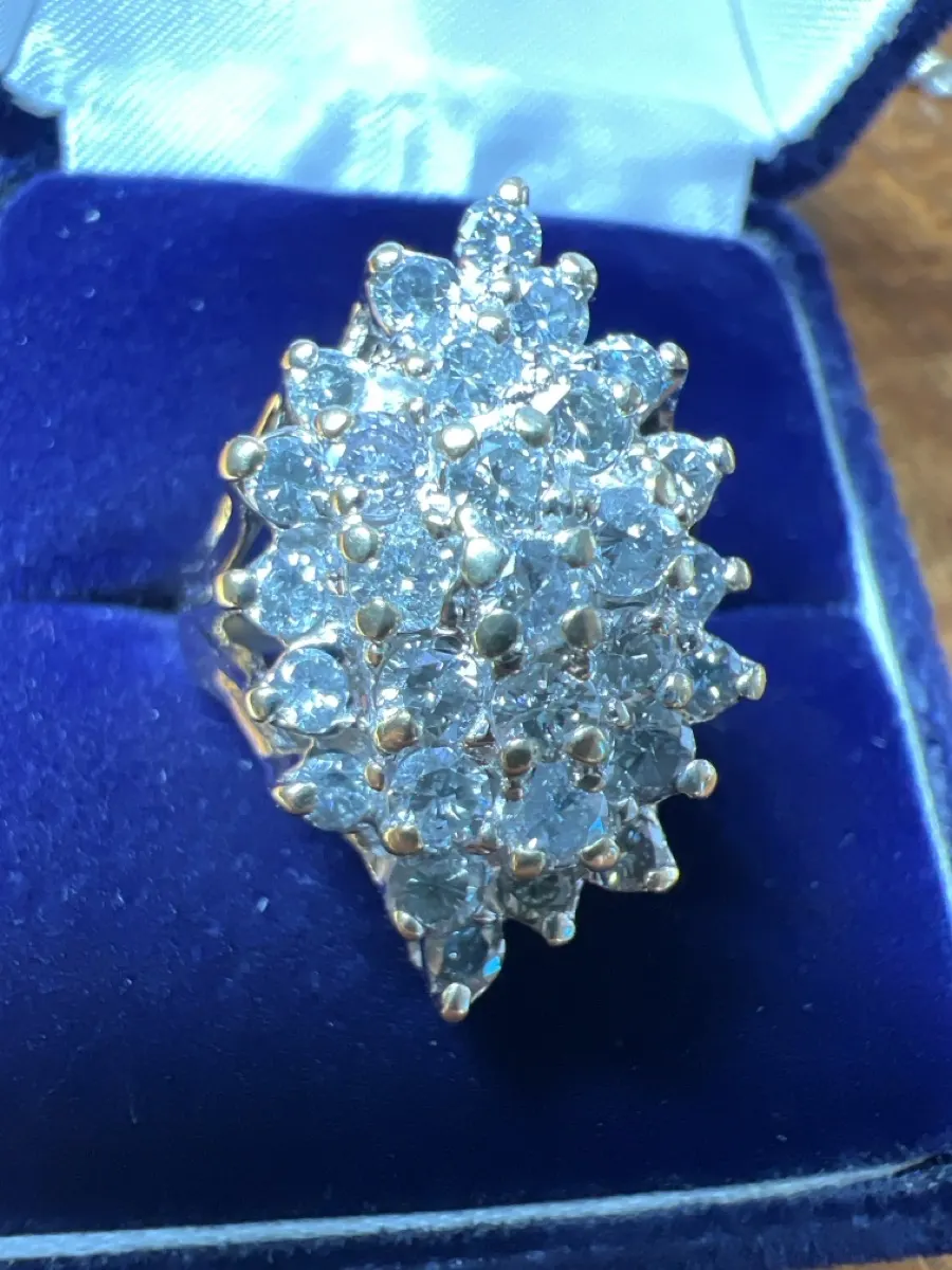 Lady's Diamond Cluster Ring 30 Diamonds 1.50 Carat T.W. 14K Yellow G