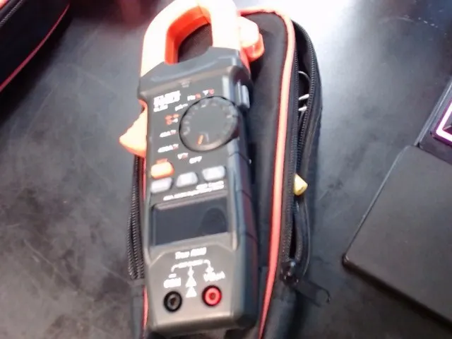 Klein Tools CL390 Clamp Meter