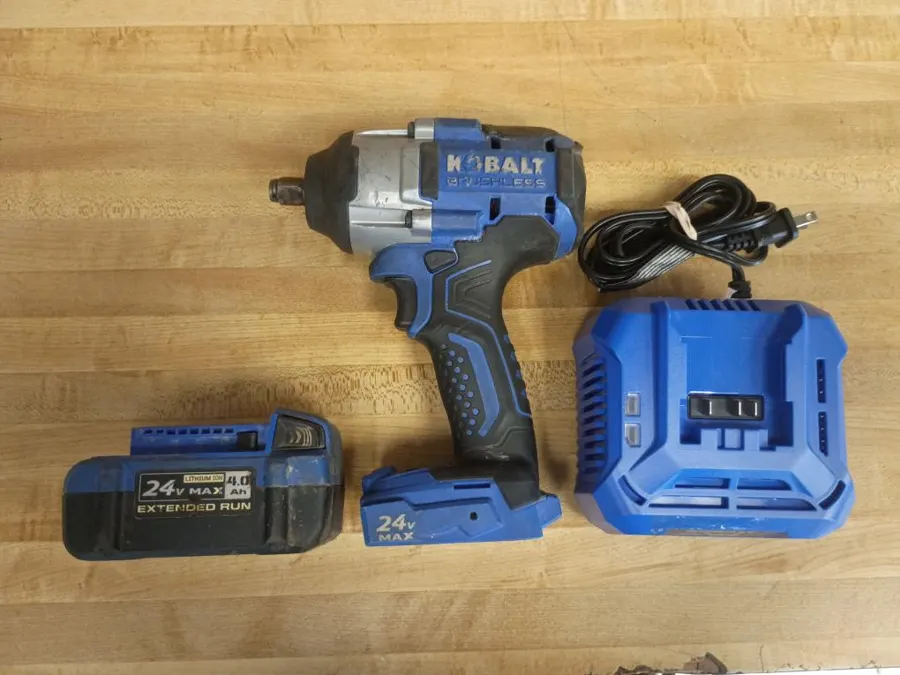 Kobalt Impact Wrench with Battery & Charger