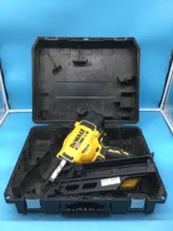 DeWalt DCN930B 20V Framing Nailer with 4.0Ah Battery, Charger & Case photo 1