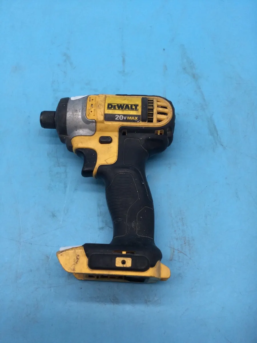 DeWalt DCF885 20V Impact Driver, Tool Only