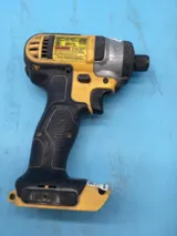 DeWalt DCF885 20V Impact Driver, Tool Only photo 2