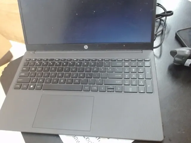 Microsoft Laptop HP 255 G10
