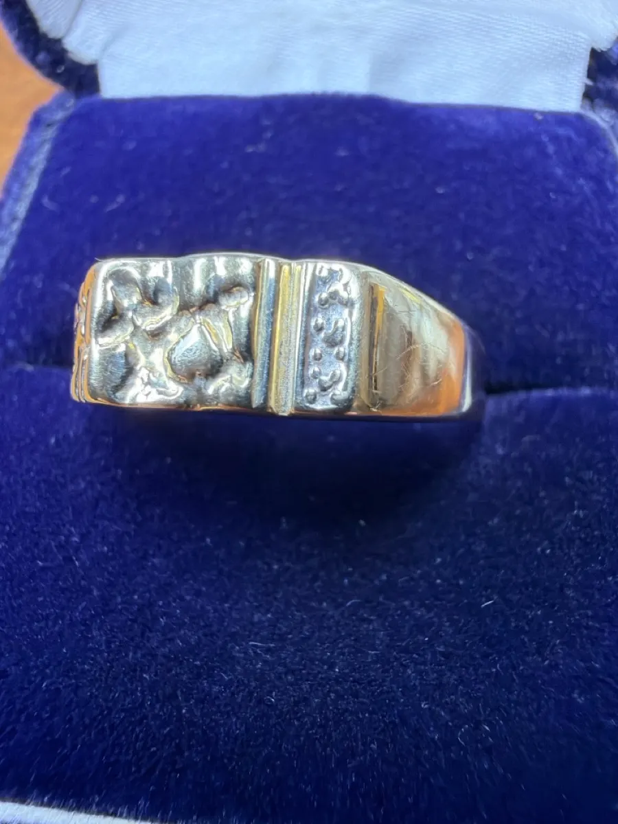 Gent's Ring 10K Yellow Gold 1.5dwt