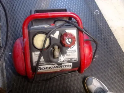 Rockworth Air Compressor 3 Gallon