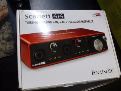 Focusrite Scarlett 4I4 3RD Gen 4-In 4-Out USB Audio Interface