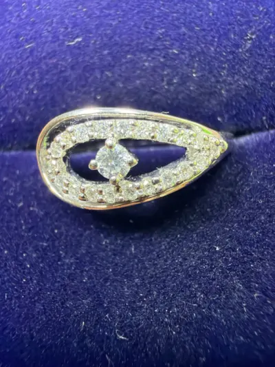 Lady's Diamond Fashion Ring 21 Diamonds .26 Carat T.W. 18K White Gol