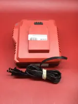 Skil Battery & SC118 Charger photo 2