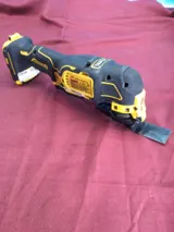 DeWalt 20V DCS354 Multi-Tool - Tool Only photo 2