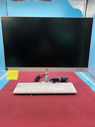 Hewlett Packard Desktop All in One Model TPC-Q095-27