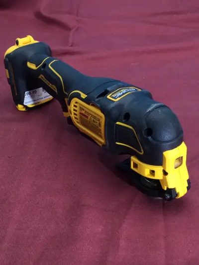 DeWalt 20V Multi-Tool DCS35401