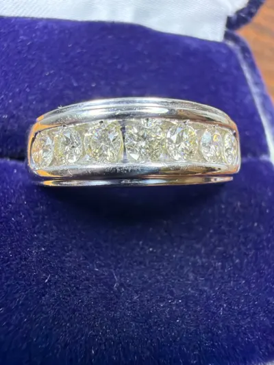 Unisex Gold-Diamond Wedding Band 7 Diamonds .70 Carat T.W. 10K White