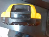 DeWalt DCB203 20V 2.0Ah Battery photo 3