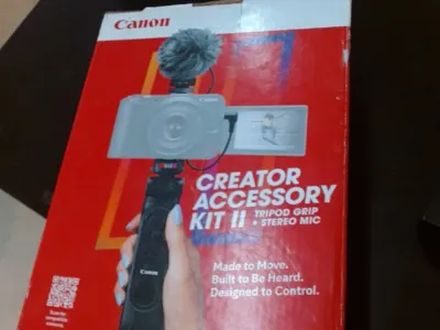 Canon Camera Accessory Kit 2