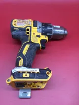 DeWalt Cordless Drill DCD791 photo 2