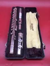 Bundy Selmer Flute with Case photo 2