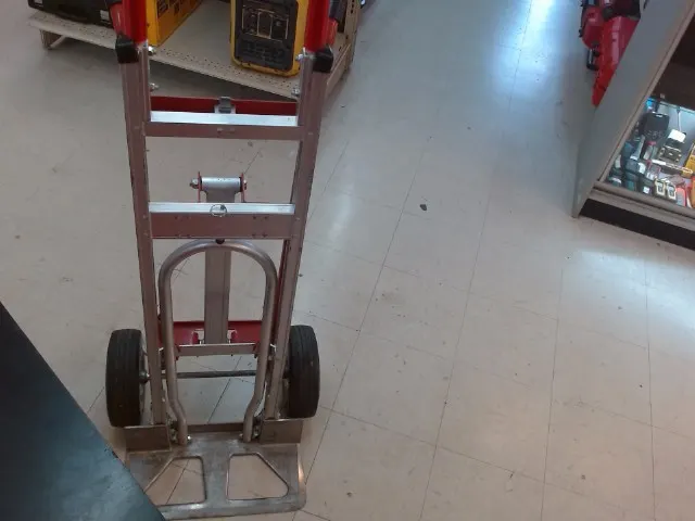 Milwaukee Tools Dolly Hand