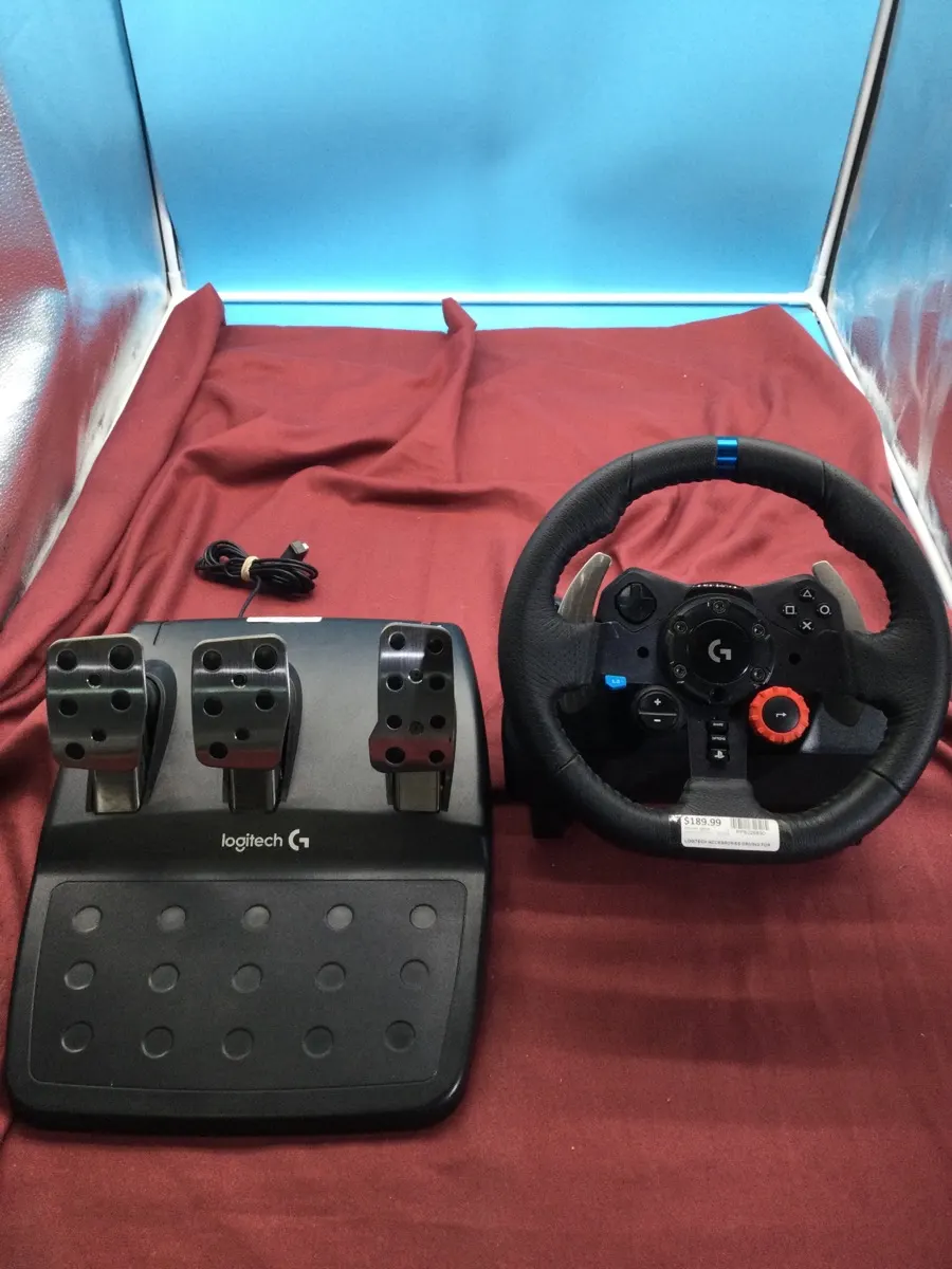 Logitech Driving Force G29