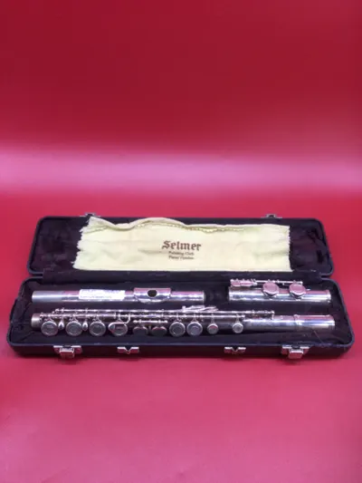 Bundy Selmer Flute with Case