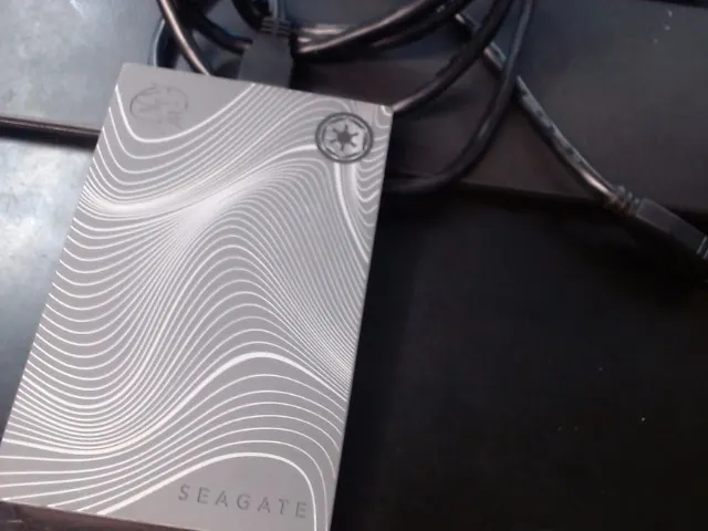 Seagate Xbox 2TB SRD0LFO Computer Component